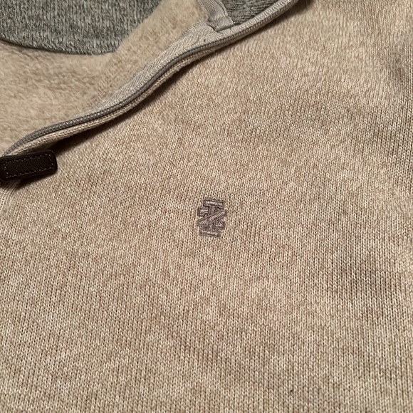 IZOD xl cream 1/4 zip fleece top - Picture 3 of 4